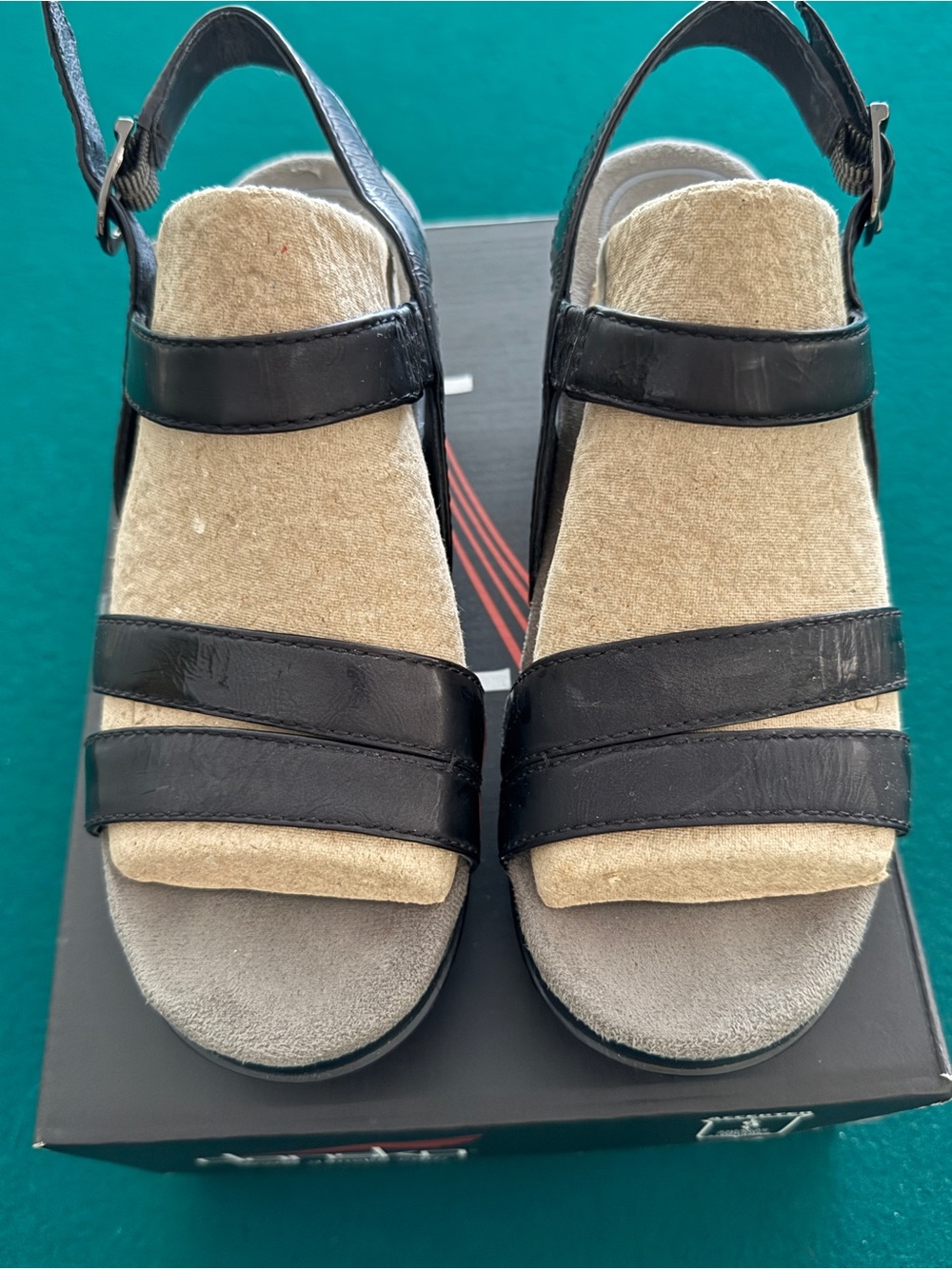 Dansko Surraya Black Crinkled Patent Sandal NEW in Box. 37